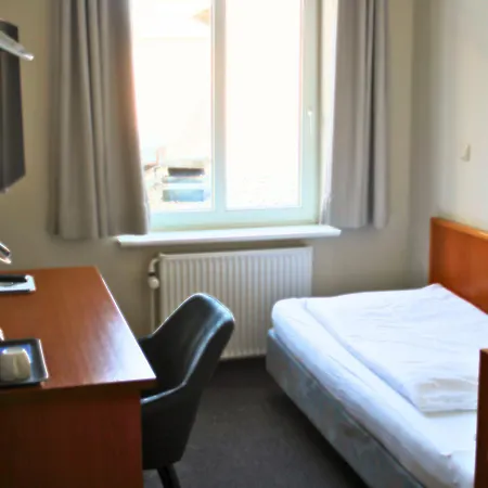 Hotel Adler & Eventlocation Gmbh Itzehoe Eksteriør billede