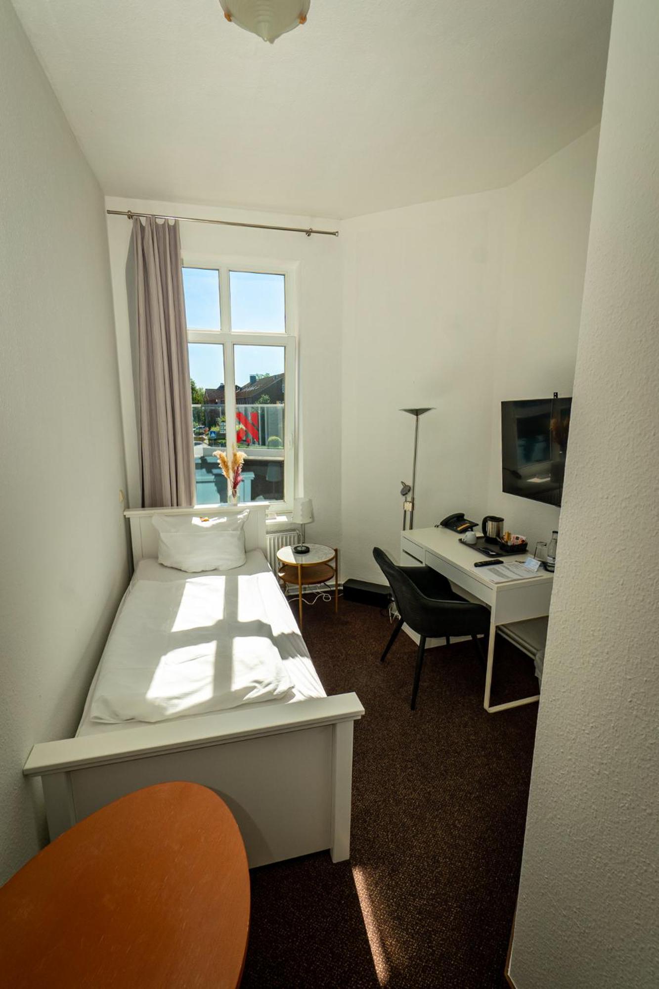 Hotel Adler & Eventlocation Gmbh Itzehoe