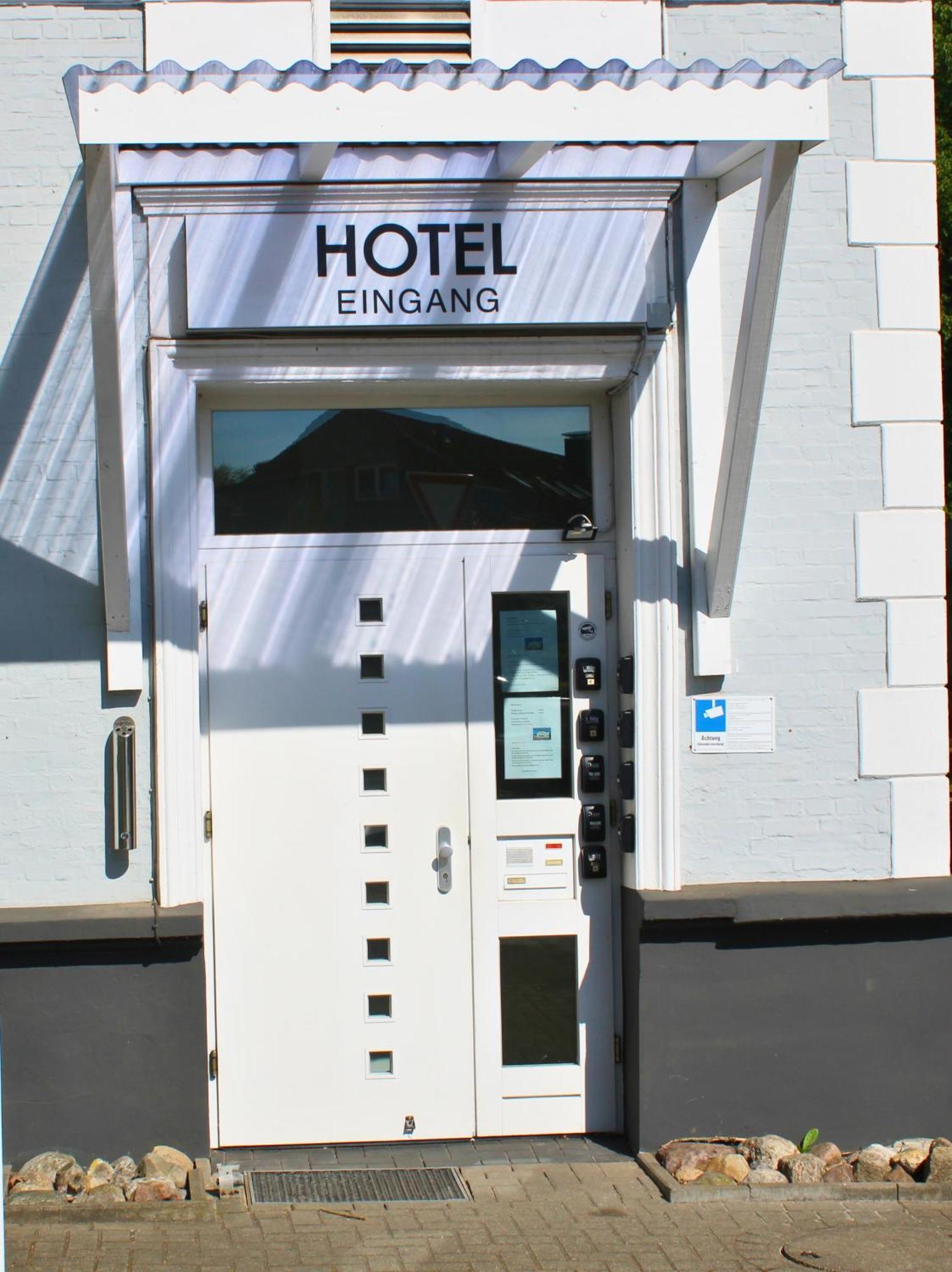 Adler & Eventlocation Gmbh *